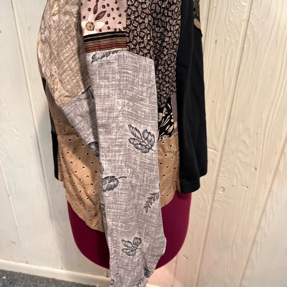 Staley Greyzinger Patchwork Button Dolman Sleeves… - image 6